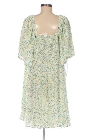 Rochie Forever New, Mărime 3XL, Culoare Multicolor, Preț 141,99 Lei