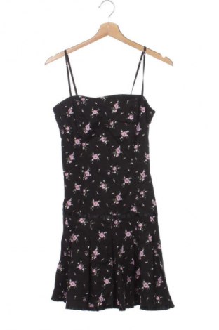 Kleid Girl, Größe M, Farbe Mehrfarbig, Preis 14,40 €