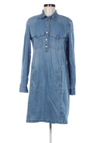 Φόρεμα Guess, Μέγεθος M, Χρώμα Μπλέ, Τιμή 55,75 €
