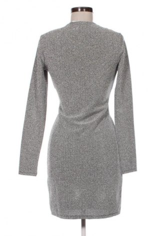 Sukienka H&M, Rozmiar M, Kolor Srebrzysty, Cena 190,99 zł
