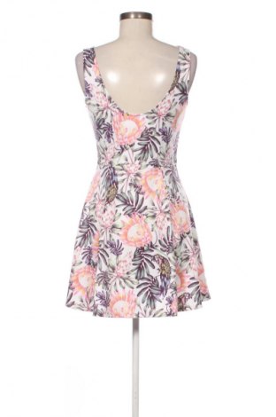 Rochie H&M, Mărime L, Culoare Multicolor, Preț 84,99 Lei