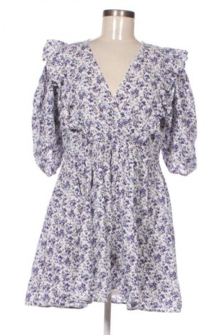 Рокля H&M, Размер S, Цвят Многоцветен, Цена 29,99 лв.