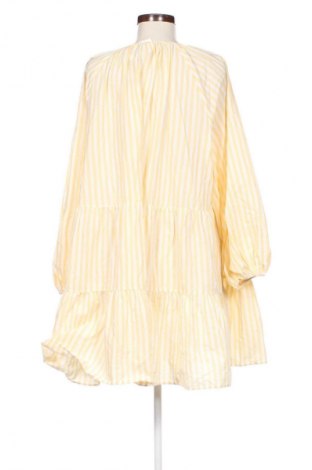 Sukienka H&M, Rozmiar XL, Kolor Kolorowy, Cena 68,33 zł
