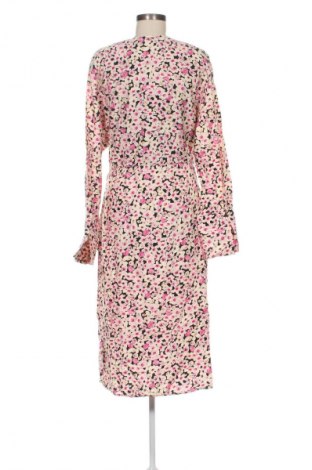 Kleid H&M, Größe M, Farbe Mehrfarbig, Preis 20,99 €