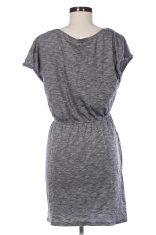 Šaty  H&M, Veľkosť M, Farba Viacfarebná, Cena  15,20 €