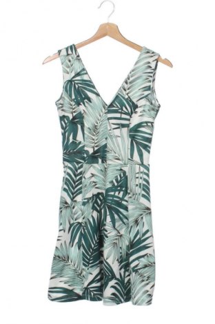 Рокля H&M, Размер XS, Цвят Многоцветен, Цена 29,00 лв.