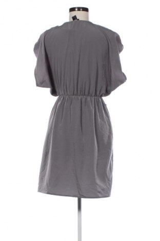 Šaty  H&M, Veľkosť M, Farba Sivá, Cena  14,83 €