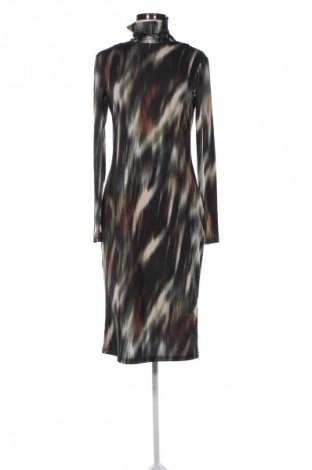 Šaty  H&M, Velikost M, Barva Vícebarevné, Cena  374,00 Kč