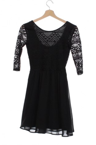 Рокля H&M Divided, Размер XS, Цвят Черен, Цена 8,99 лв.