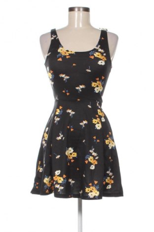 Рокля H&M Divided, Размер S, Цвят Многоцветен, Цена 20,99 лв.