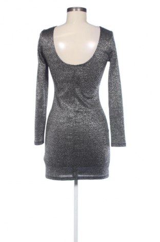 Kleid H&M Divided, Größe M, Farbe Silber, Preis 7,99 €