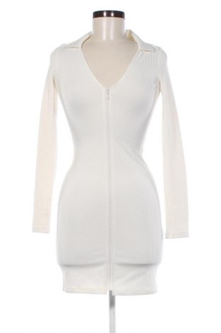 Kleid H&M Divided, Größe S, Farbe Weiß, Preis 15,12 €