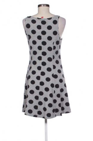 Šaty  H&M Divided, Veľkosť L, Farba Viacfarebná, Cena  15,13 €
