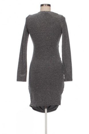 Φόρεμα H&M Divided, Μέγεθος S, Χρώμα Ασημί, Τιμή 23,53 €