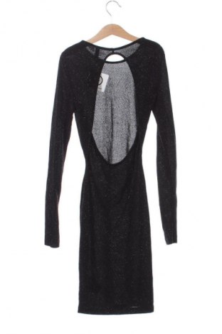 Šaty  H&M Divided, Velikost XXS, Barva Černá, Cena  367,00 Kč