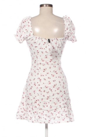 Kleid House, Größe M, Farbe Mehrfarbig, Preis 13,99 €