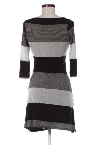 Rochie Jane Norman, Mărime M, Culoare Multicolor, Preț 163,99 Lei