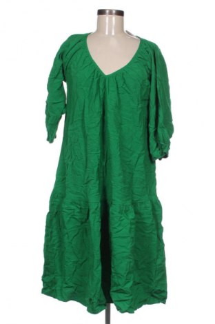 Sukienka LC Waikiki, Rozmiar M, Kolor Zielony, Cena 95,99 zł