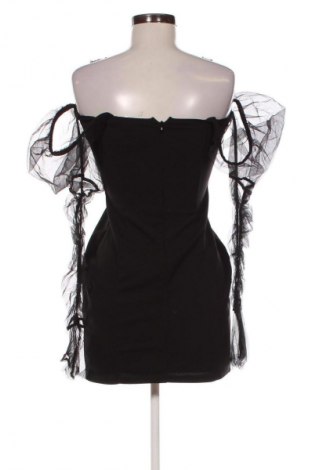 Kleid L'VOW, Größe M, Farbe Schwarz, Preis 33,99 €