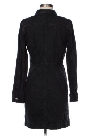 Sukienka Levi's, Rozmiar M, Kolor Czarny, Cena 129,99 zł