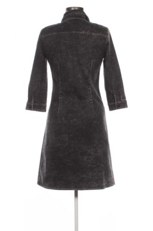 Kleid Lucy, Größe M, Farbe Grau, Preis 19,95 €