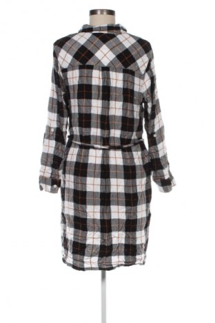 Kleid Miss E, Größe L, Farbe Mehrfarbig, Preis 17,90 €