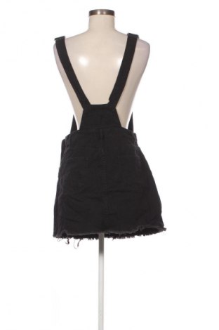 Sukienka Missguided, Rozmiar M, Kolor Czarny, Cena 127,99 zł