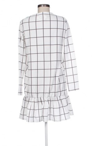 Kleid Missguided, Größe M, Farbe Mehrfarbig, Preis 8,99 €