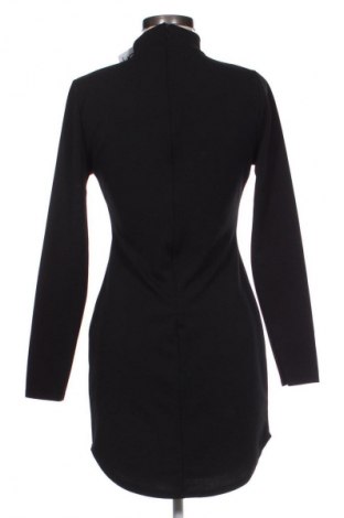 Ruha Missguided, Méret M, Szín Fekete, Ár 4 029 Ft
