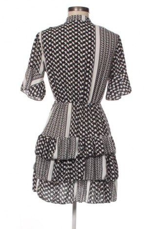 Kleid NEW COLLECTION, Größe M, Farbe Mehrfarbig, Preis € 33,99