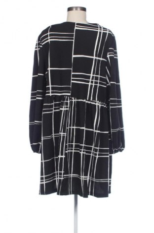 Šaty  New Look, Veľkosť XL, Farba Viacfarebná, Cena  10,95 €
