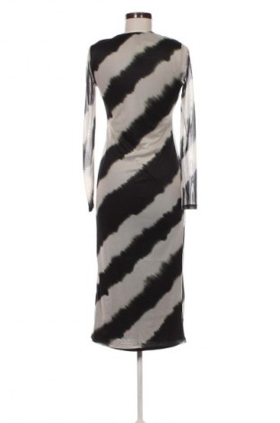Kleid New Look, Größe M, Farbe Mehrfarbig, Preis 31,99 €