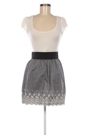 Sukienka One Clothing, Rozmiar S, Kolor Kolorowy, Cena 68,00 zł