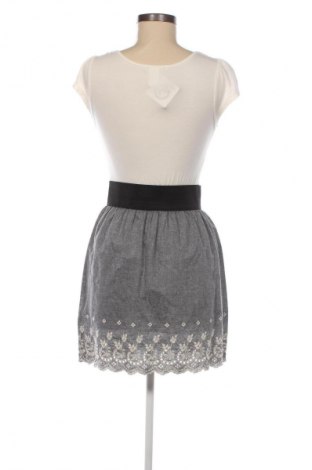 Sukienka One Clothing, Rozmiar S, Kolor Kolorowy, Cena 68,00 zł