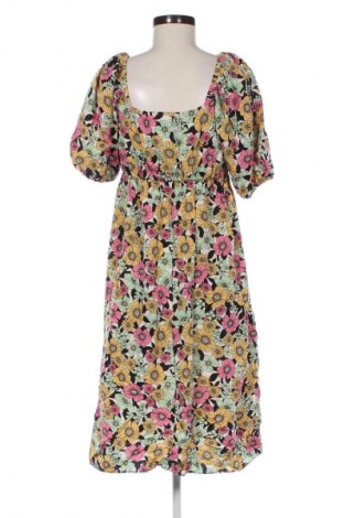Kleid Papaya, Größe M, Farbe Mehrfarbig, Preis 28,39 €