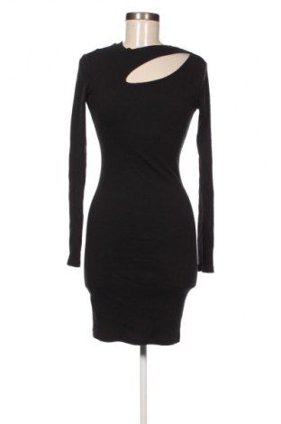 Kleid Pigalle by ONLY, Größe S, Farbe Schwarz, Preis 13,99 €