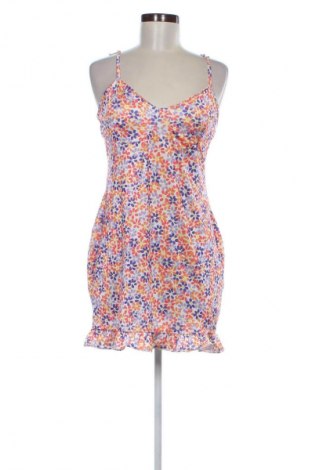 Kleid Pretty Little Thing, Größe XL, Farbe Mehrfarbig, Preis 14,99 €