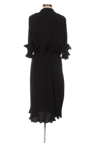 Φόρεμα Pretty Little Thing, Μέγεθος M, Χρώμα Μαύρο, Τιμή 30,73 €