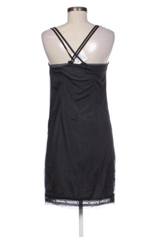 Sukienka Promod, Rozmiar M, Kolor Czarny, Cena 157,99 zł