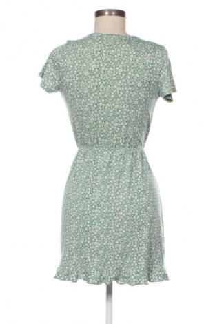 Kleid Pull&Bear, Größe XS, Farbe Mehrfarbig, Preis 13,99 €