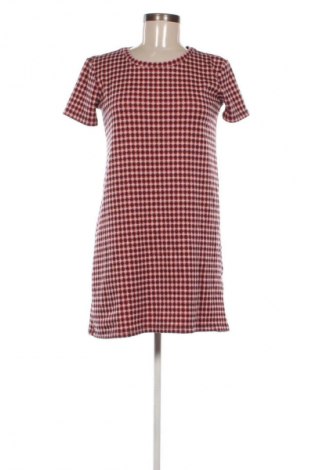 Rochie Pull&Bear, Mărime M, Culoare Multicolor, Preț 98,99 Lei