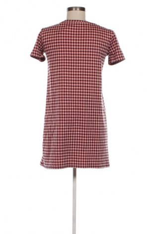 Rochie Pull&Bear, Mărime M, Culoare Multicolor, Preț 98,99 Lei