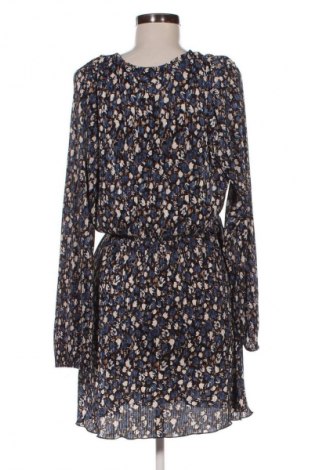 Rochie Pull&Bear, Mărime XL, Culoare Multicolor, Preț 98,99 Lei