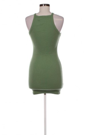 Šaty  Pull&Bear, Velikost S, Barva Zelená, Cena  469,00 Kč