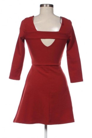 Φόρεμα Pull&Bear, Μέγεθος M, Χρώμα Κόκκινο, Τιμή 14,83 €