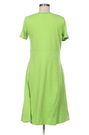 Kleid Qiero!, Größe M, Farbe Grün, Preis 20,99 €