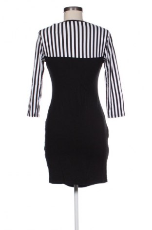 Kleid Rainbow, Größe S, Farbe Mehrfarbig, Preis 8,99 €