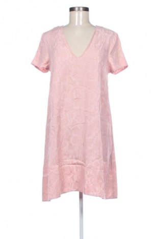 Φόρεμα Reserved, Μέγεθος M, Χρώμα Ρόζ , Τιμή 23,00 €