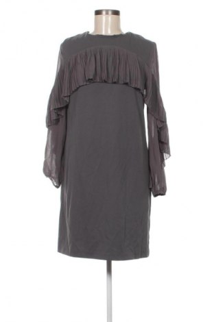 Kleid Rinascimento, Größe M, Farbe Grau, Preis € 57,99