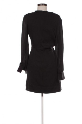 Sukienka SHEIN, Rozmiar S, Kolor Czarny, Cena 38,99 zł